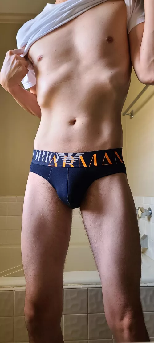 Do briefs make a difference in sexiness?