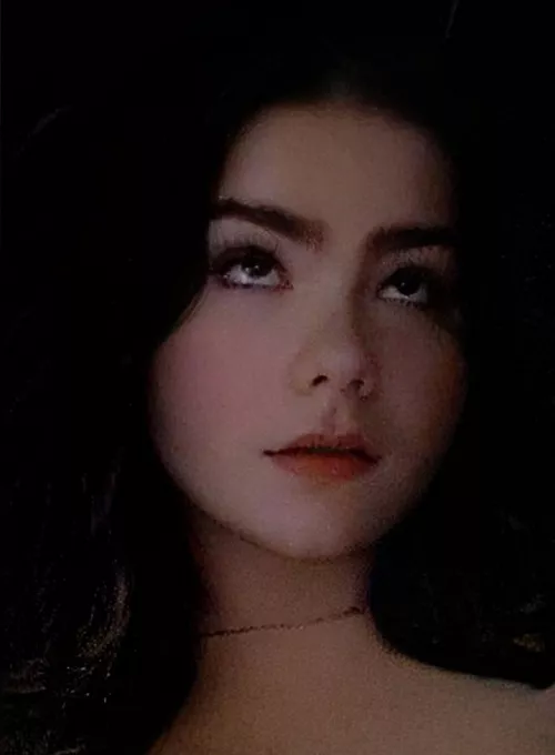 Do I pull it off well? 🦈