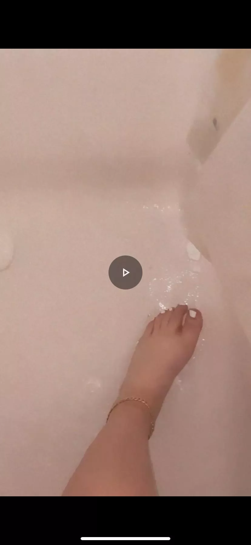 Do u like my soft little t girl feet?