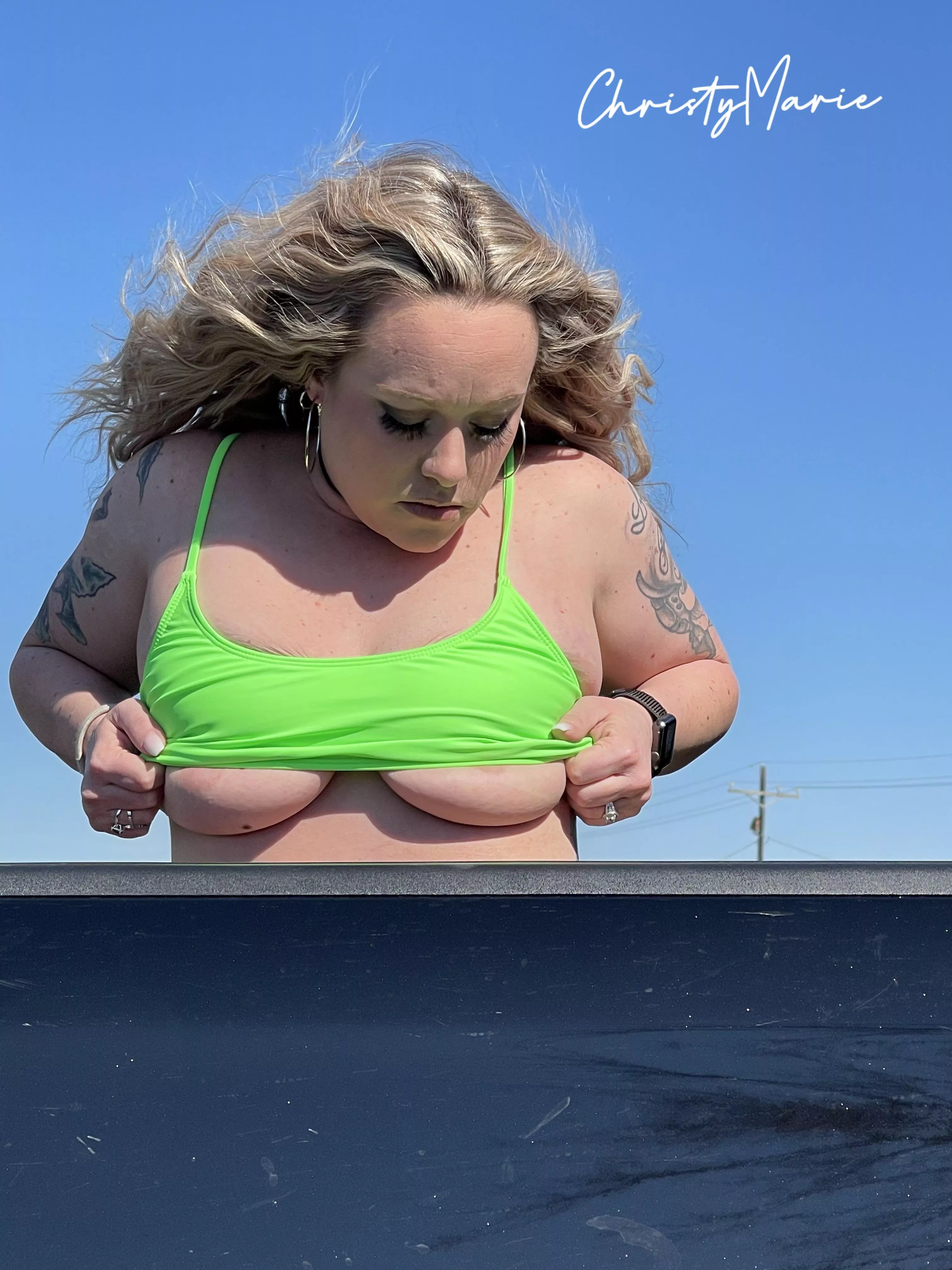 Do y’all like!? Dm me for more 😘😘😘😈😈😈