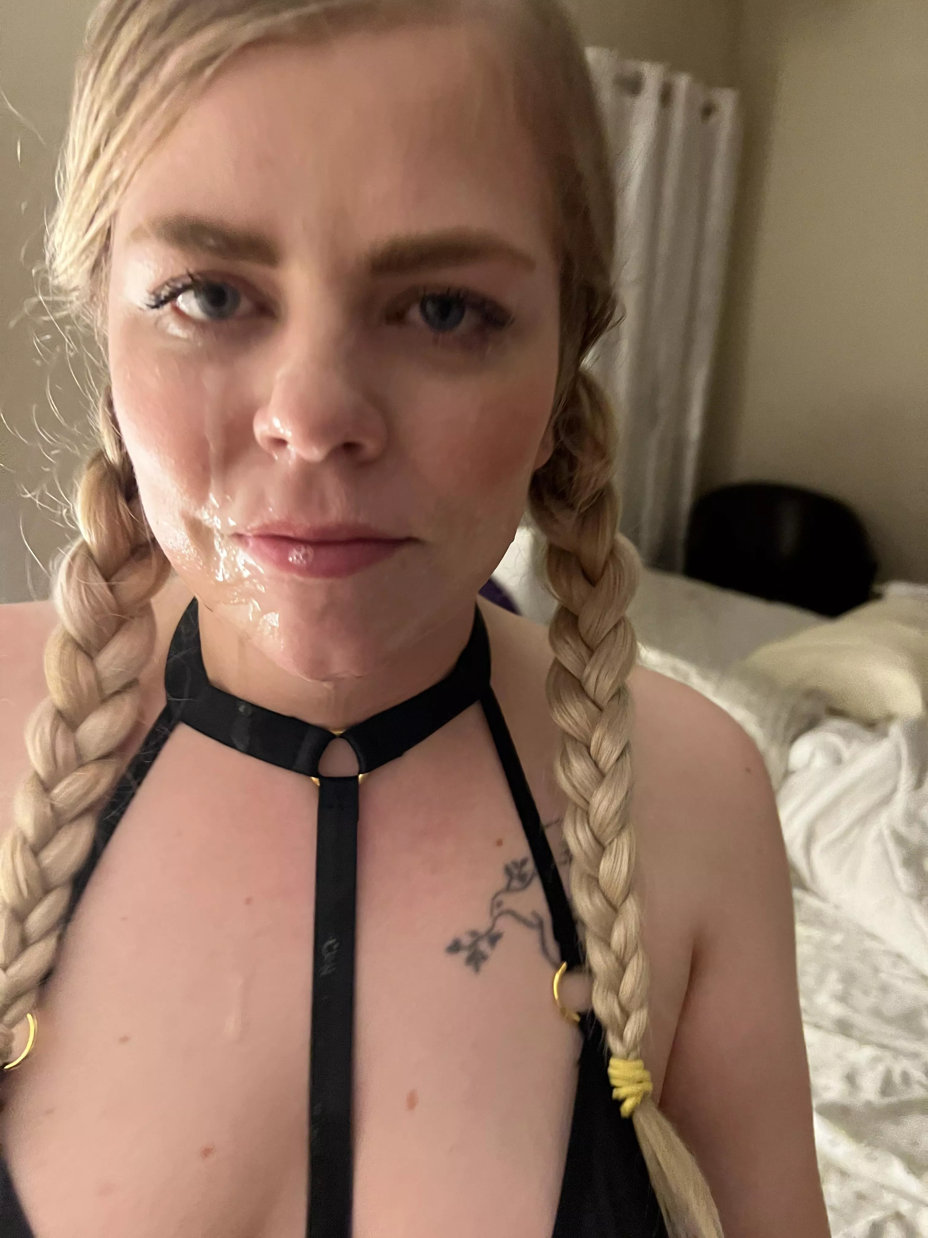 Do you like my braids?😇