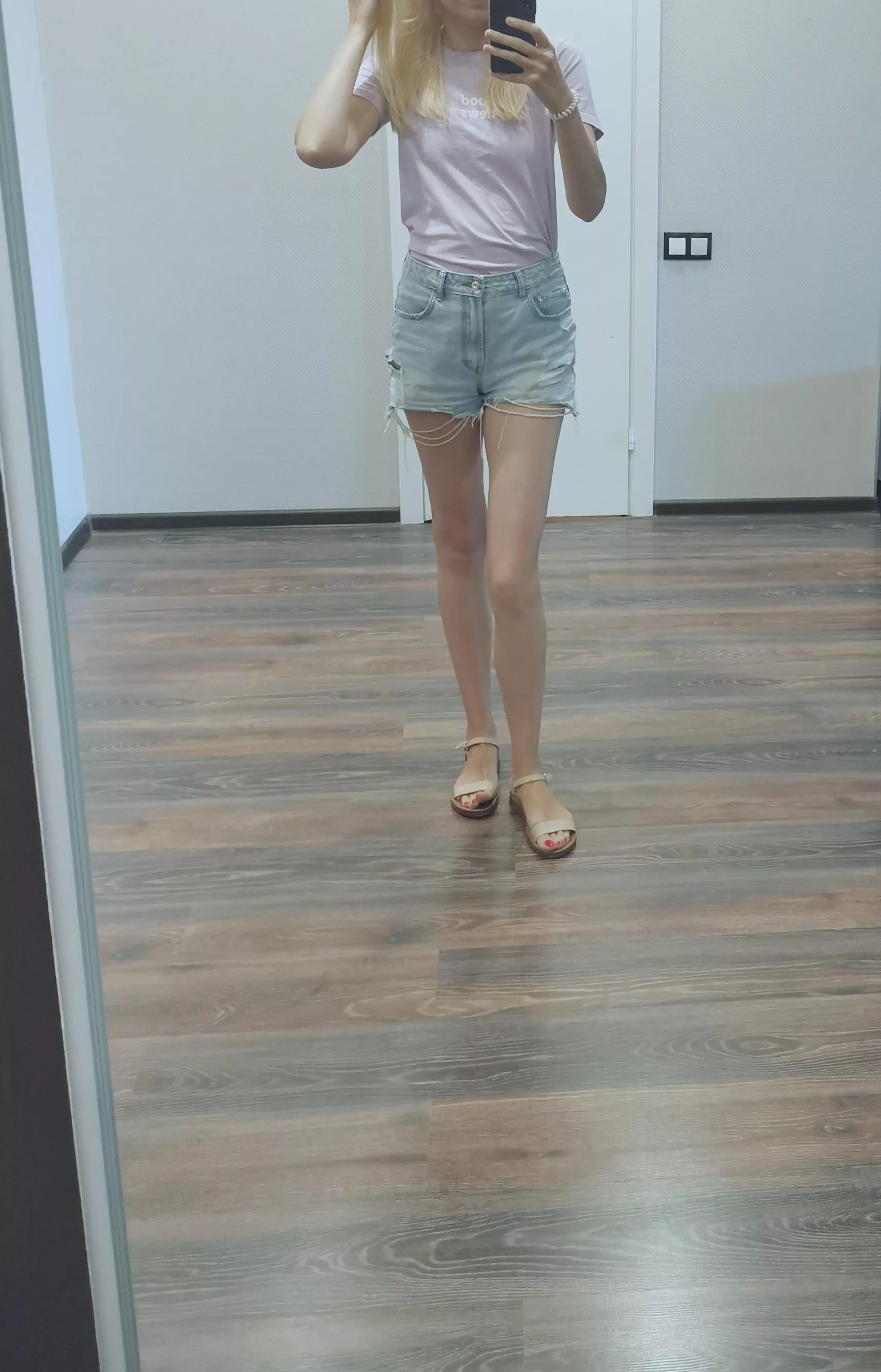 Do you like simple girls?