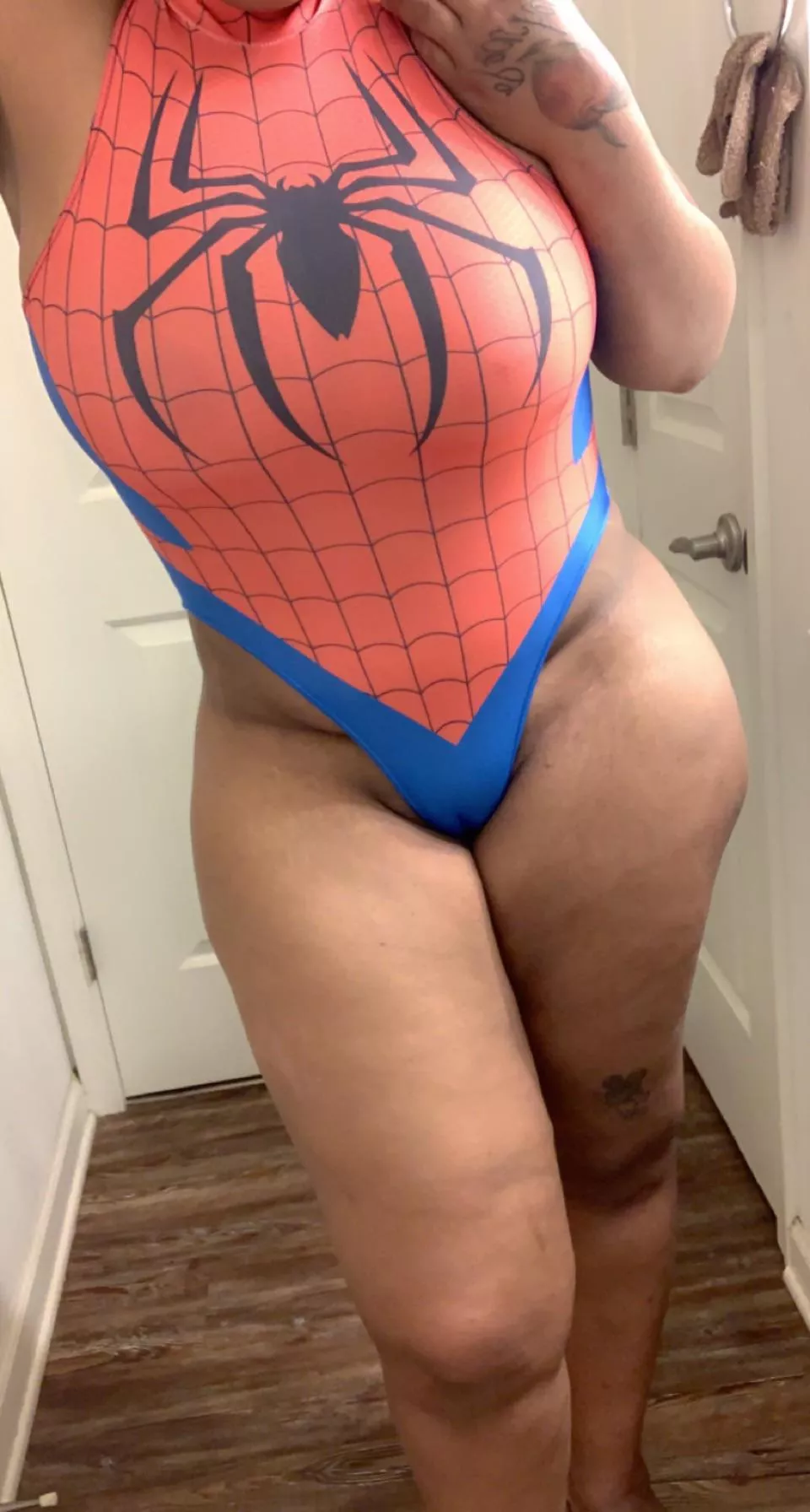 Do you like super strong superhero thighs
