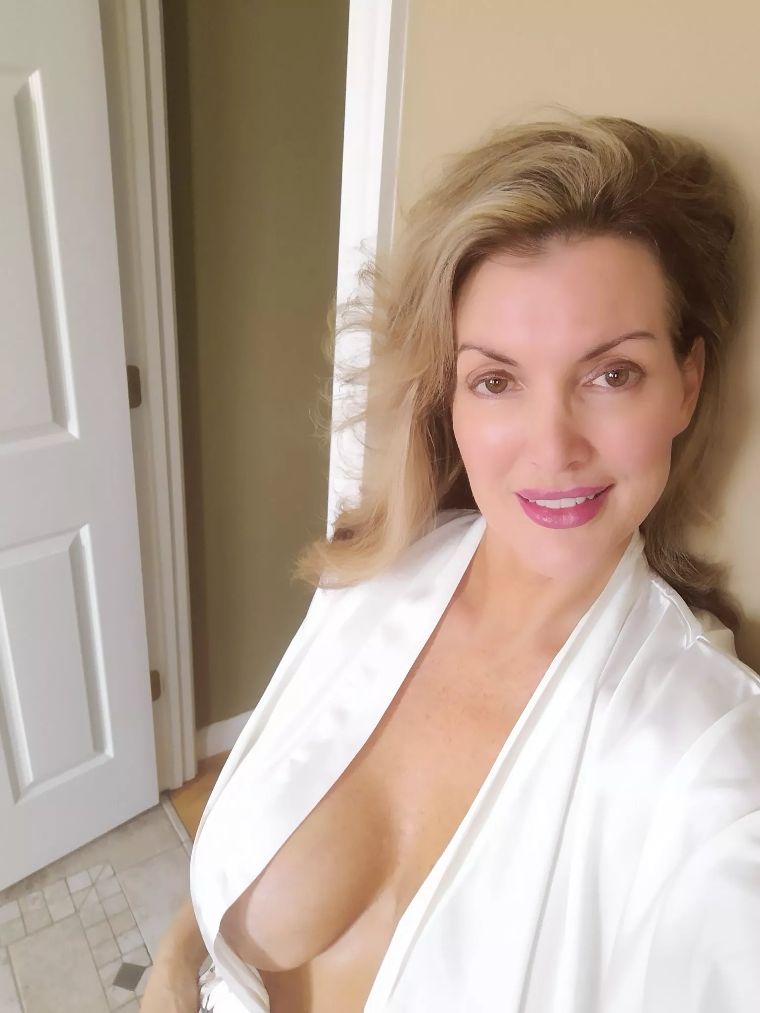 Do you prefer the morning? 💋😈