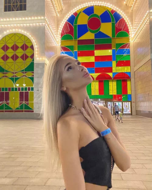 Do you think I have panties on right now? 😜😈