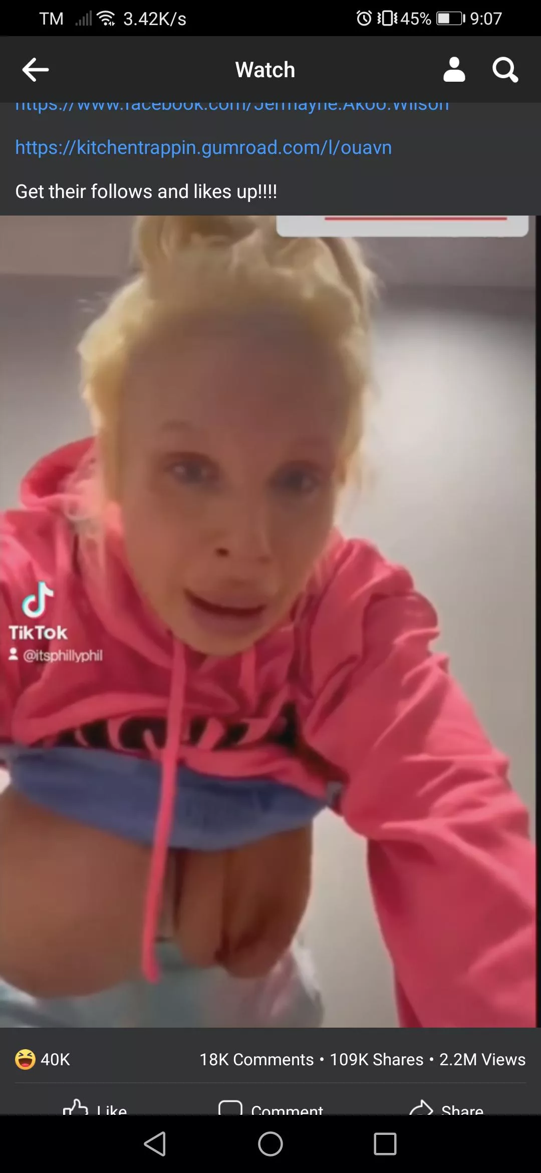 Does anyone know her? I want to know what happened to her boobs.