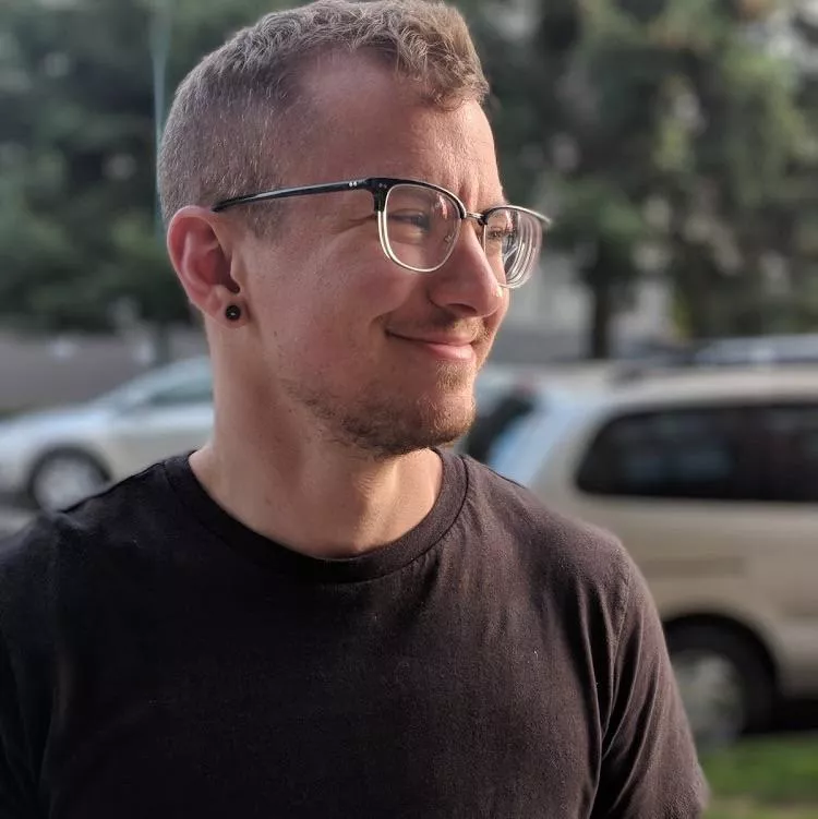 Don’t hate. Ftm gay boy.