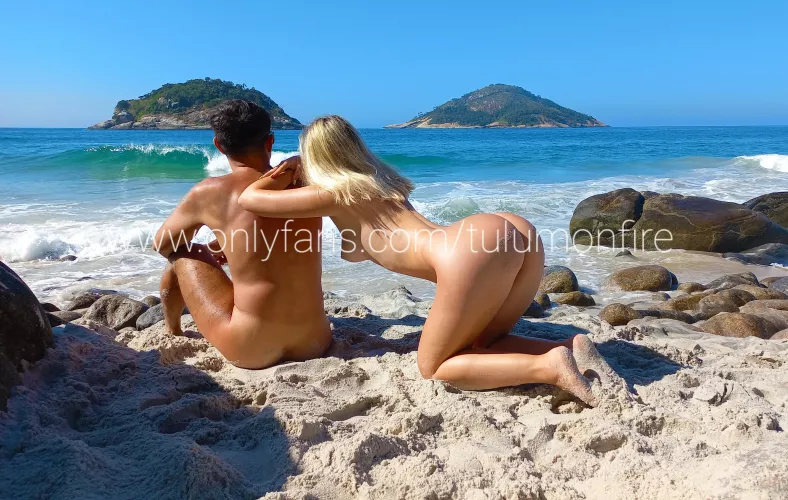 exhibitionist couple more than 976 📸 & 📹 come and enjoy our adventures in Brazil, Mexico, Argentina