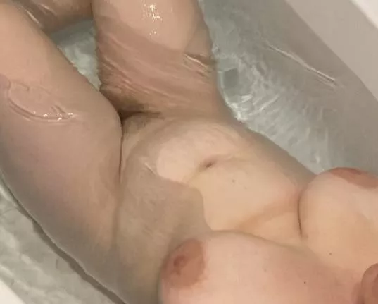 (F) Like if you wanna hop in ☺️☺️