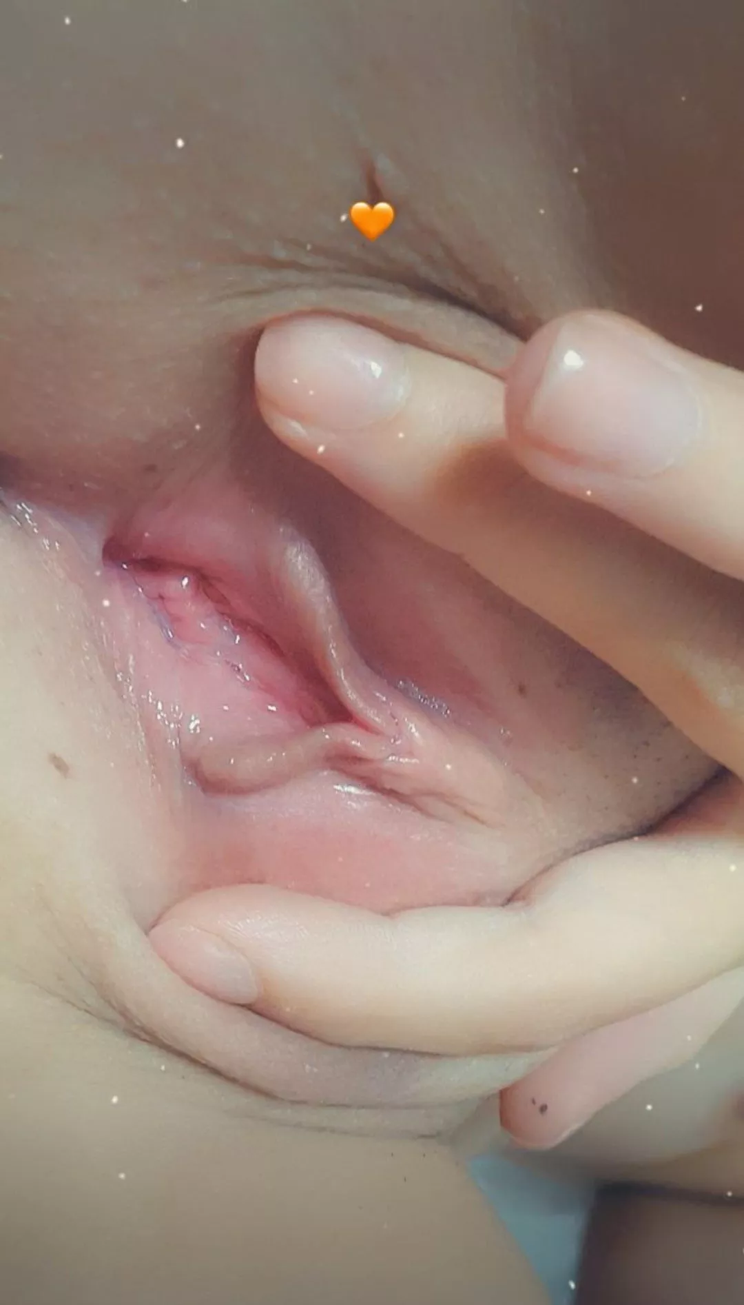 [F] Sending a masturbating video to every guy that upvotes ☺️ (My auto reply is on)[SC] lorayoung2