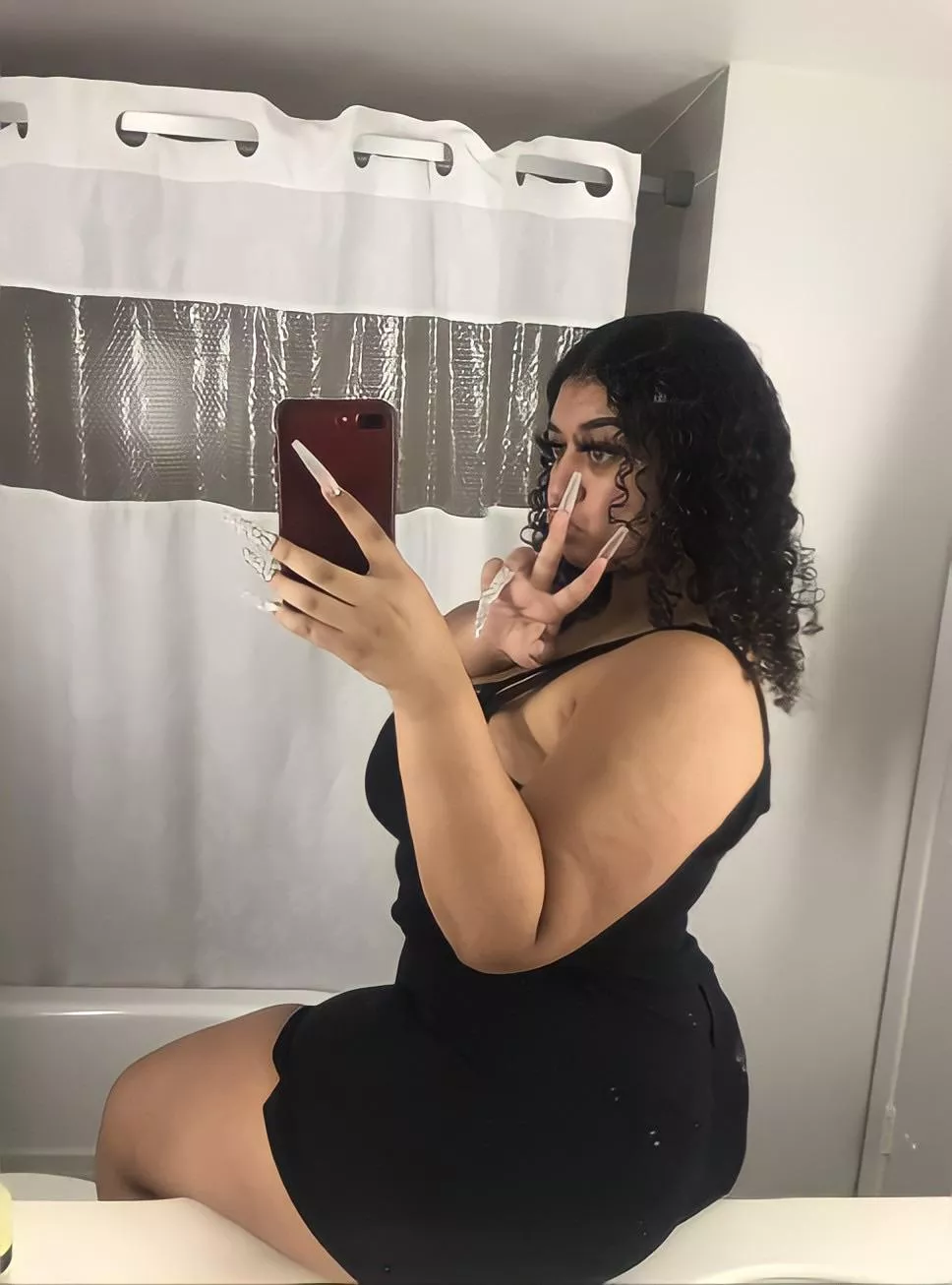 F18 do you like long nails?