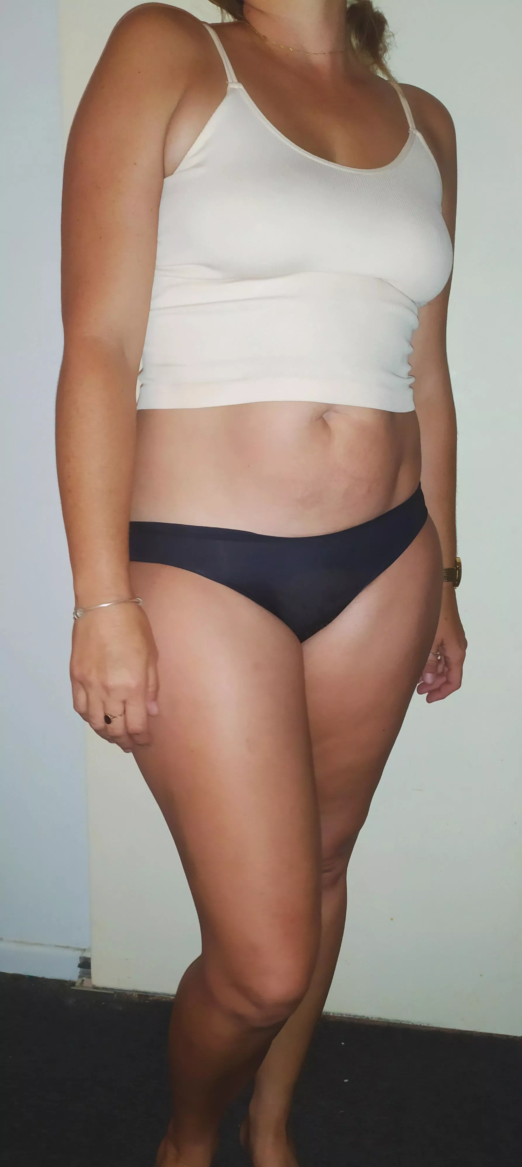 [f]35 mom of 5 hoping you are having a great weekend