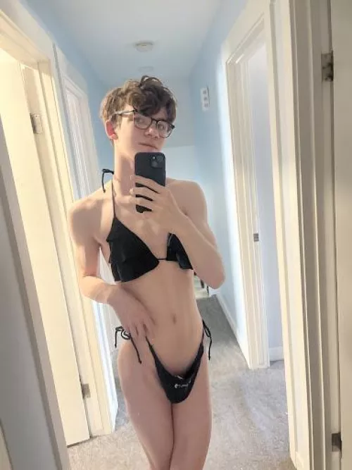 FACE REVEAL!! Please be kind :)