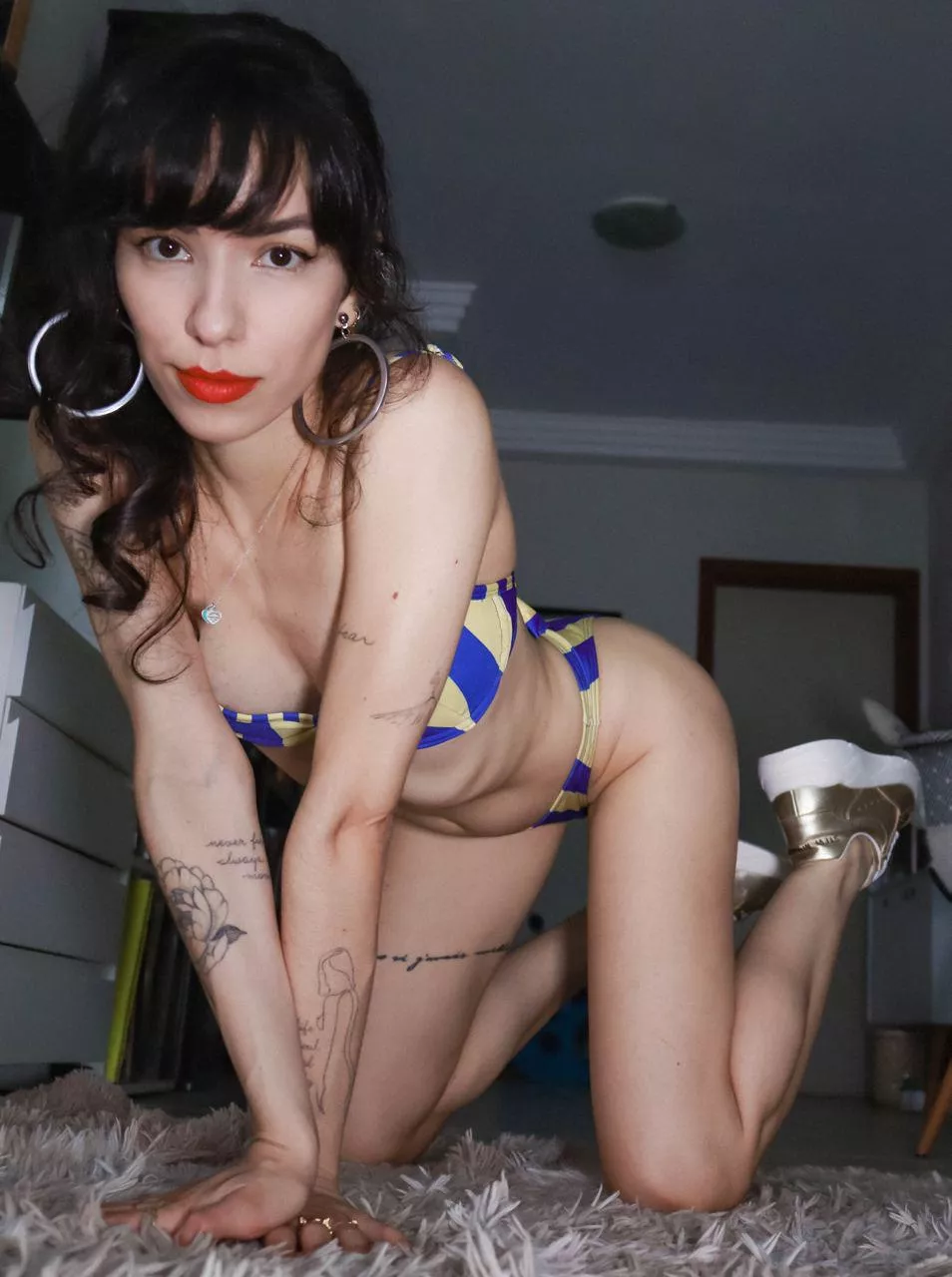 Feeling cute in my new bikini