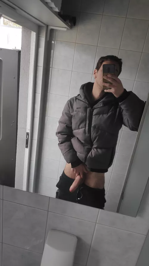 feeling self conscious about my size