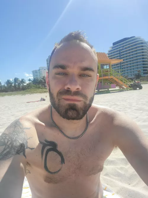 Finally at the beach again 😎