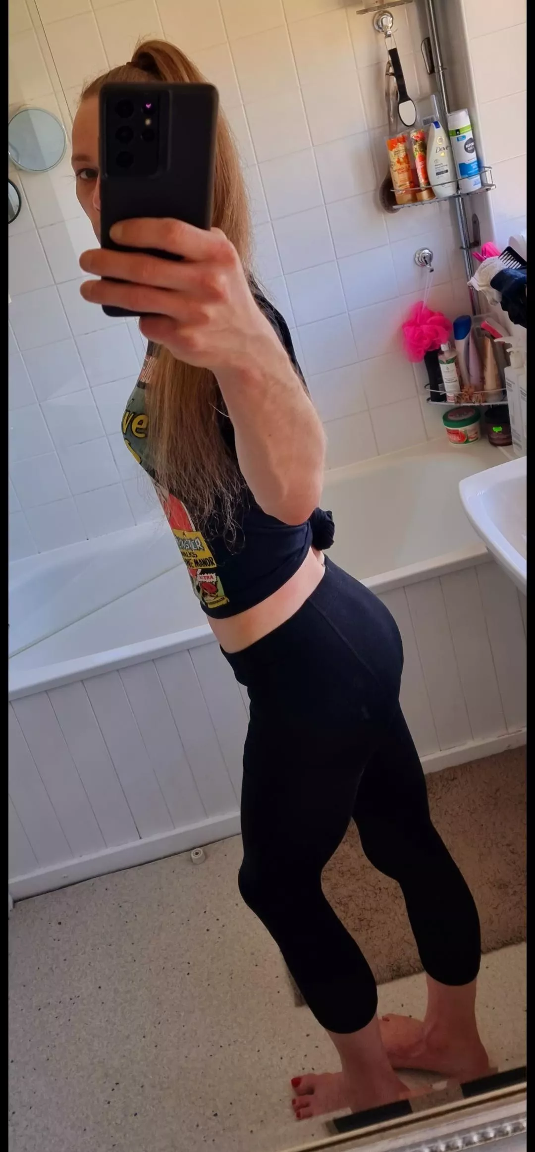 finally some sun in London, can get me curves out 😊