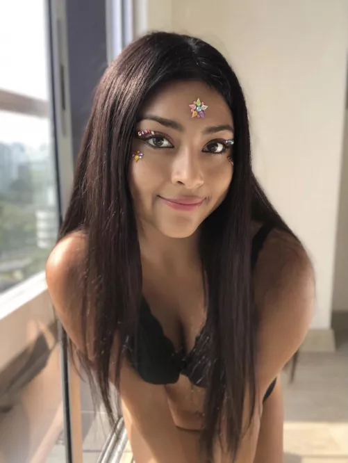 First thing that comes to your mind? [f]