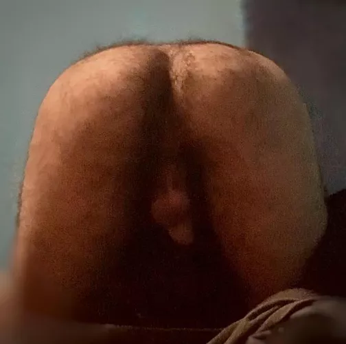 First time posting my 18 year old hairy slutty ass😈