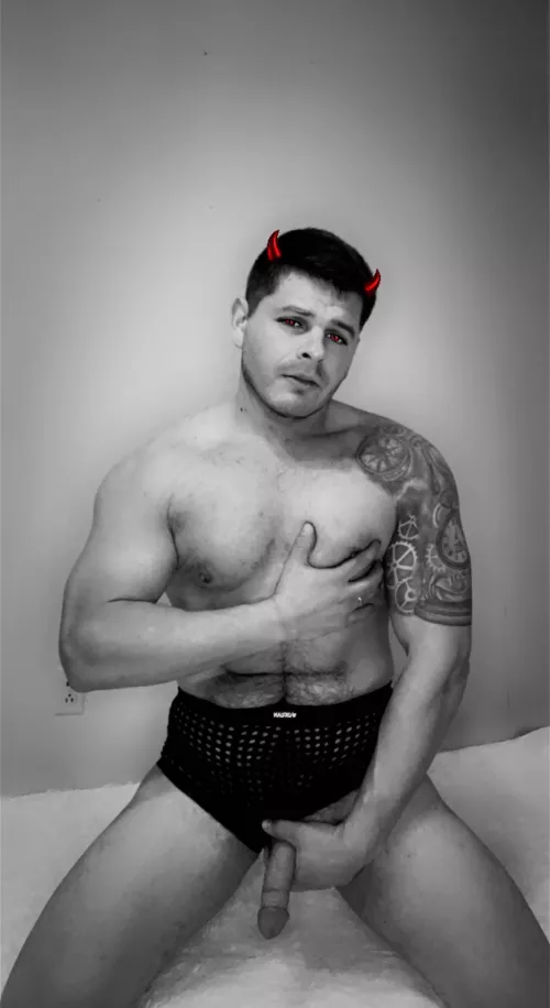 Follow me and I’ll post way more