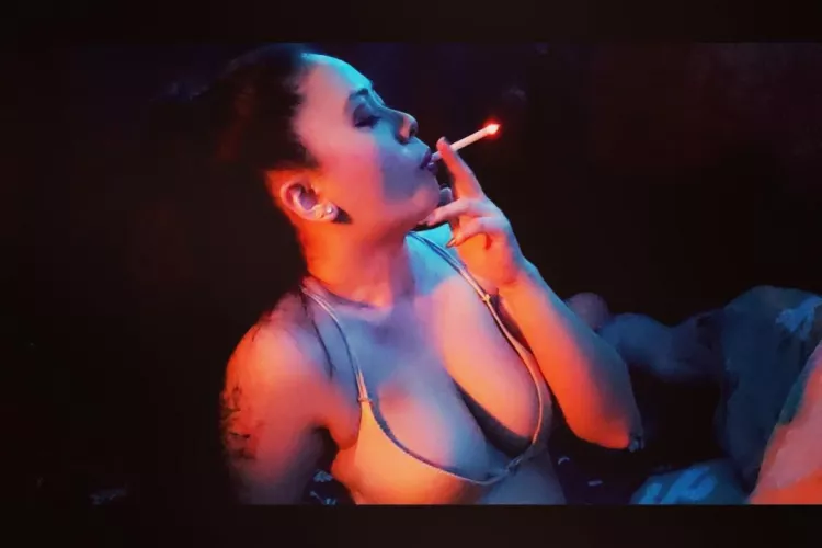 follow me in instagram @smoking_tamtam