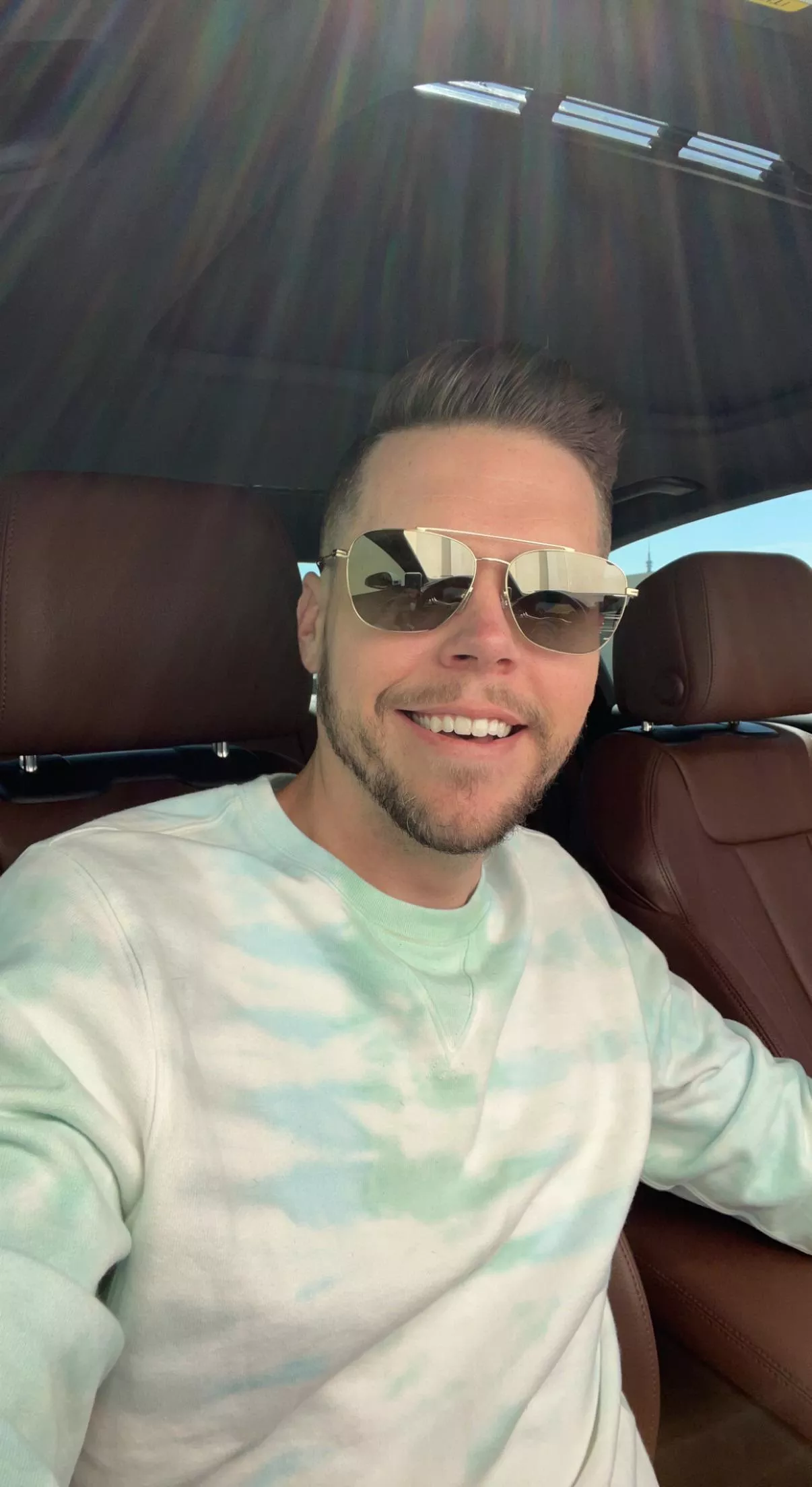 Fresh haircut, feeling good 😎