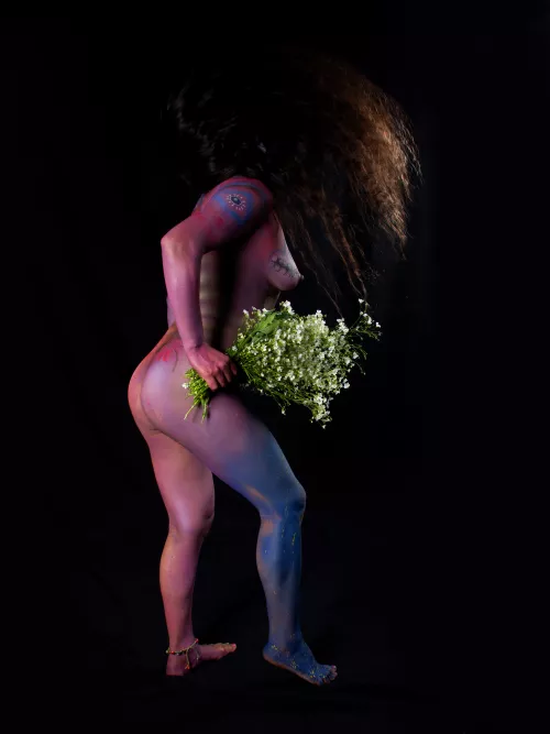 Frida, color and dance