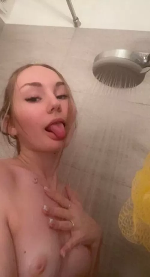 Fuck college i want to be a whore💯