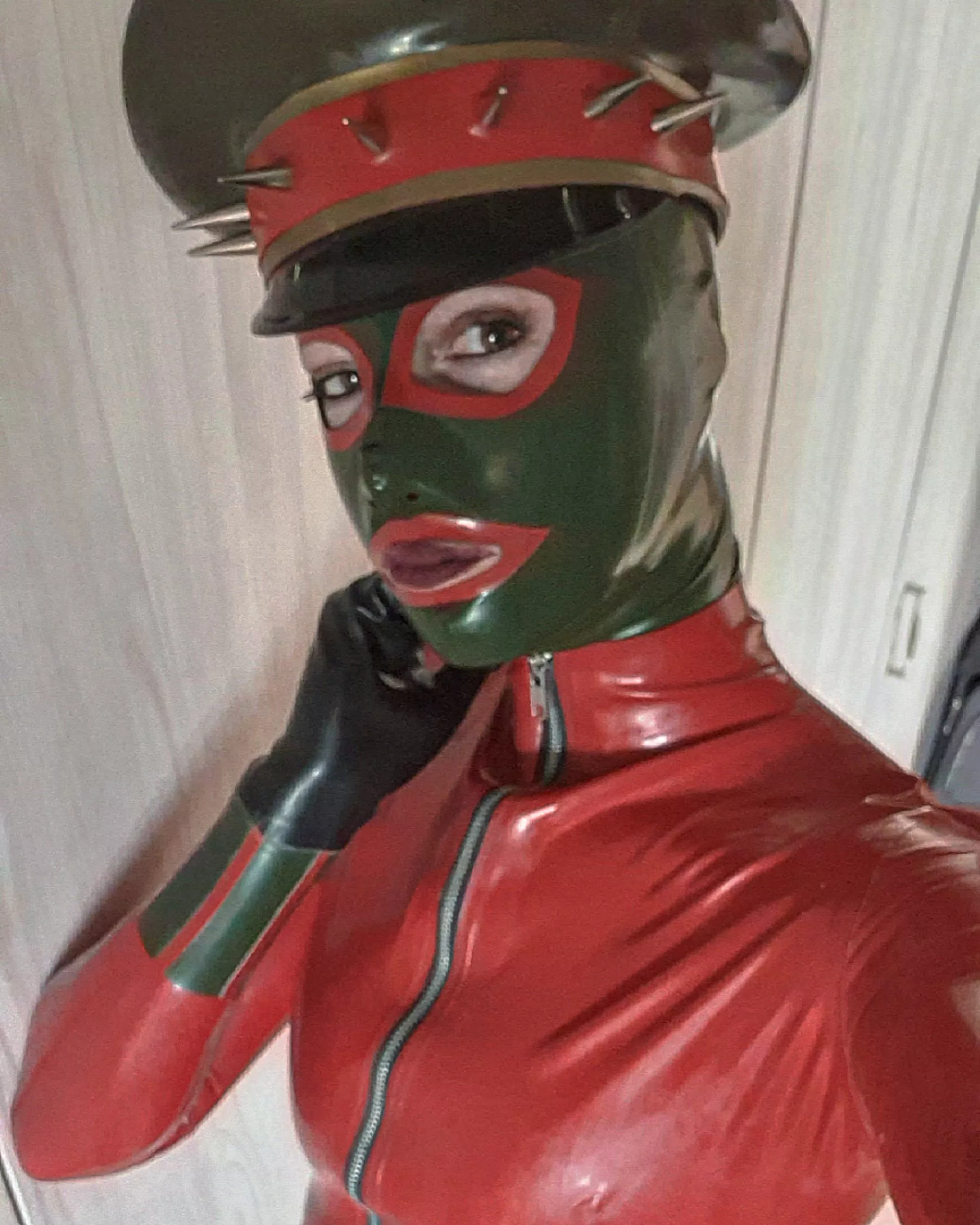 fully enclosed. just the way it should be