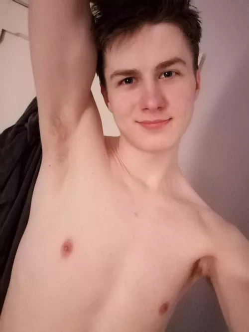 Fuzzy pits for you 😋