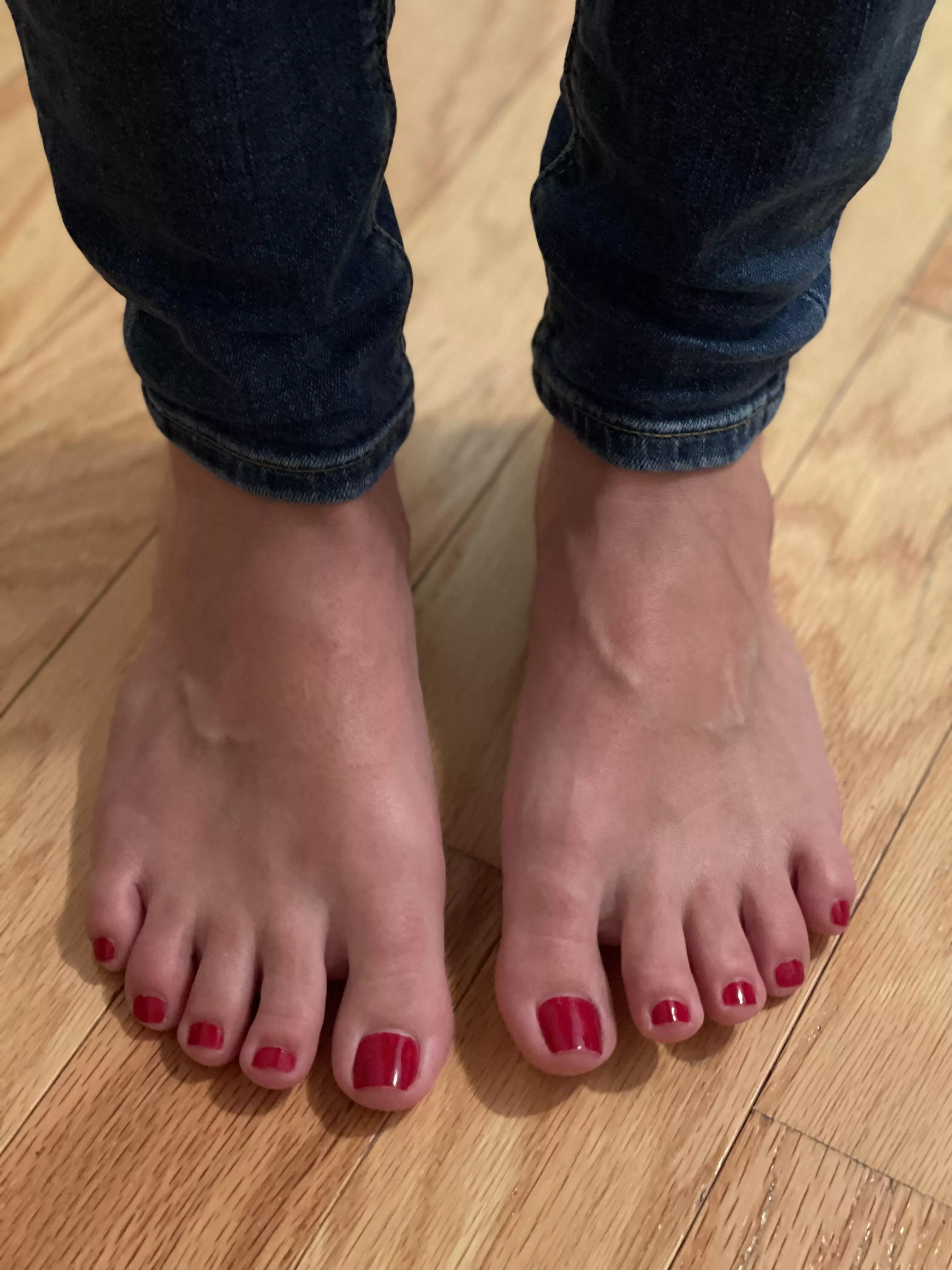 Good morning feet lovers 😋