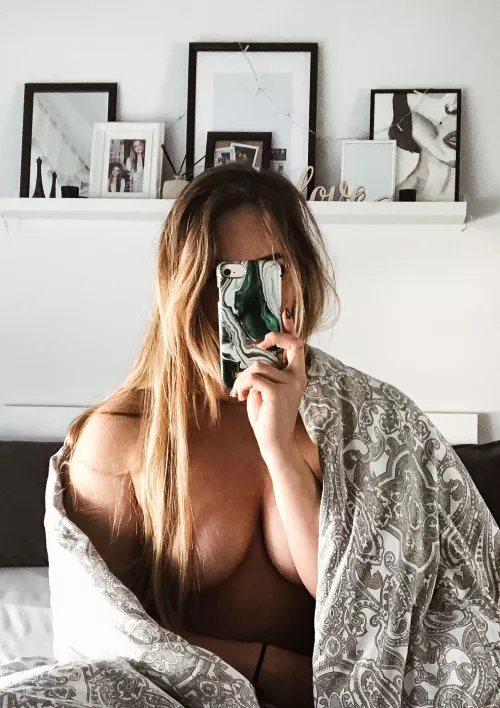 good morning, I'm always so horny after getting up. You too?