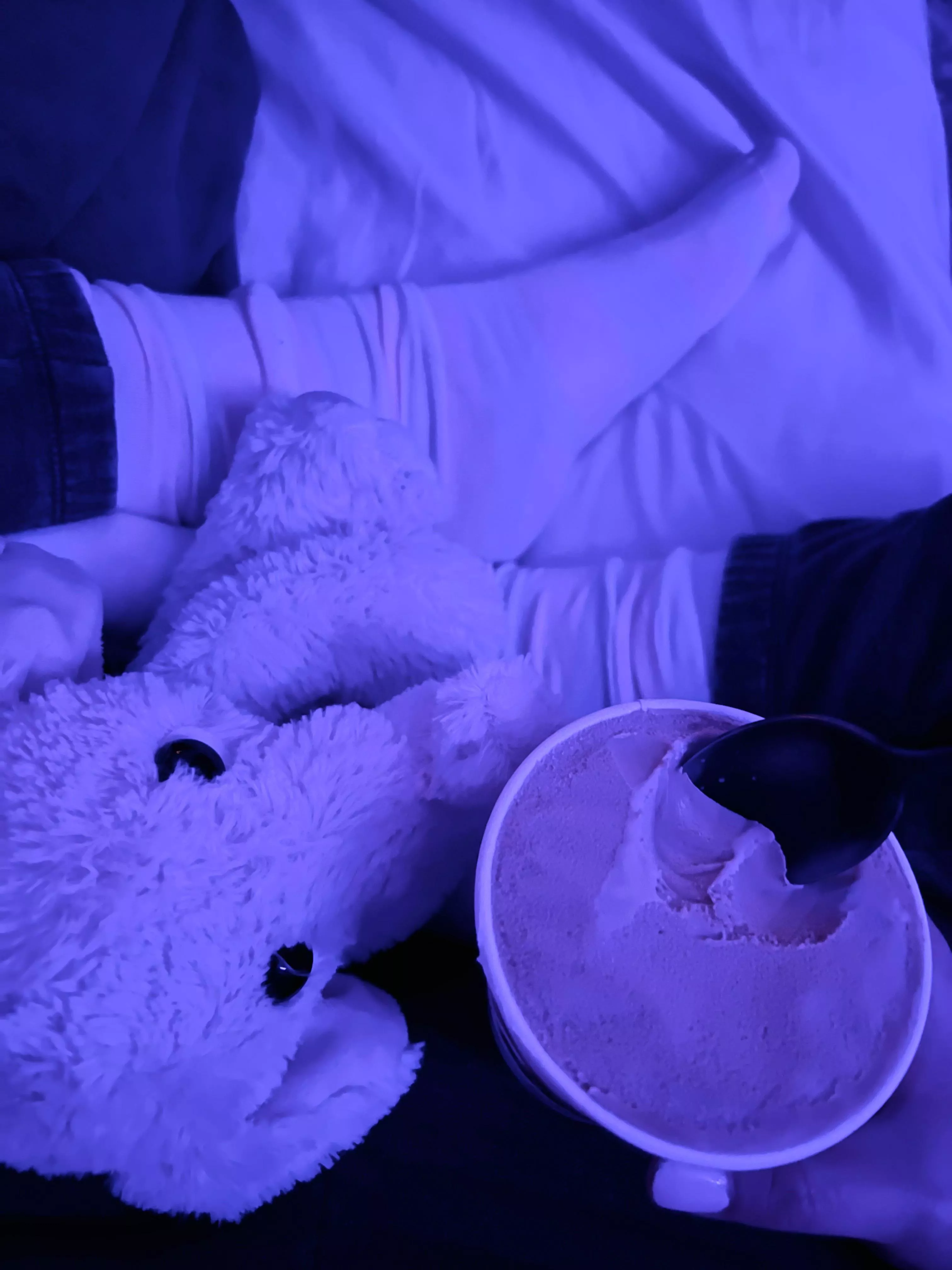 good way to end the day✨ on daddy’s bed, wiff my purple lighties, sockies, ellie, & ice cream from daddy❣️ i’m one happy little😸💕