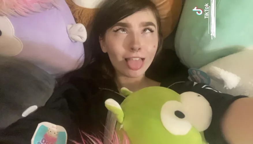 Goofy face I know, buuut wanted to show you guys my squishmallows 🧸 💕
