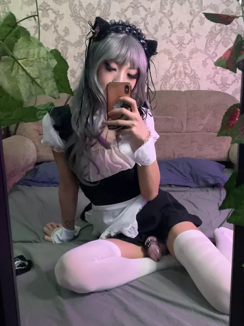 Gos I wish for someone get me locked forever😫