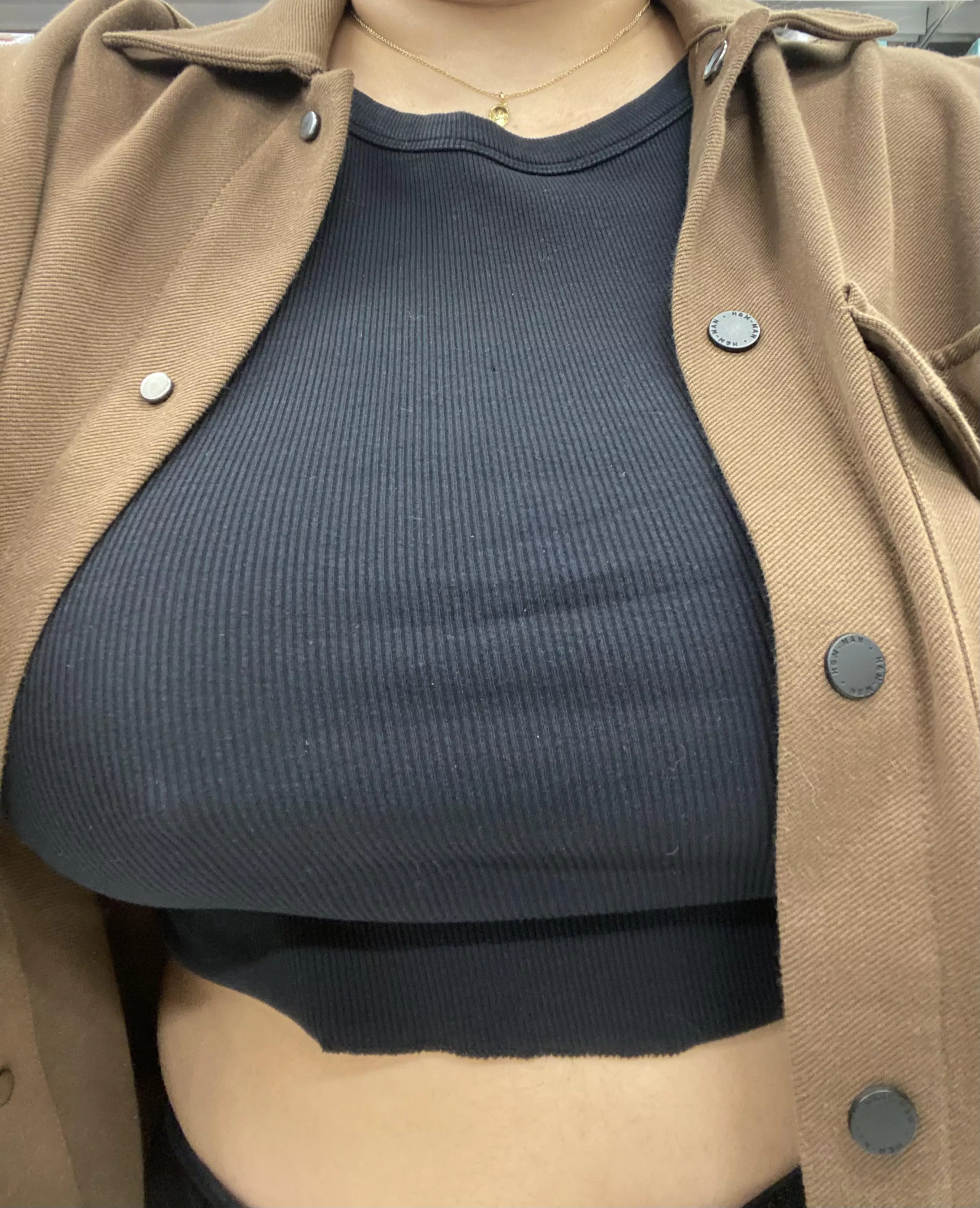 got a lot of looks at the grocery store the other day 🤭