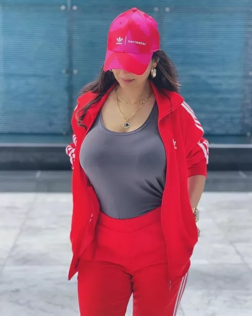 Half covered face. Fully covered chest. Both still beautiful.