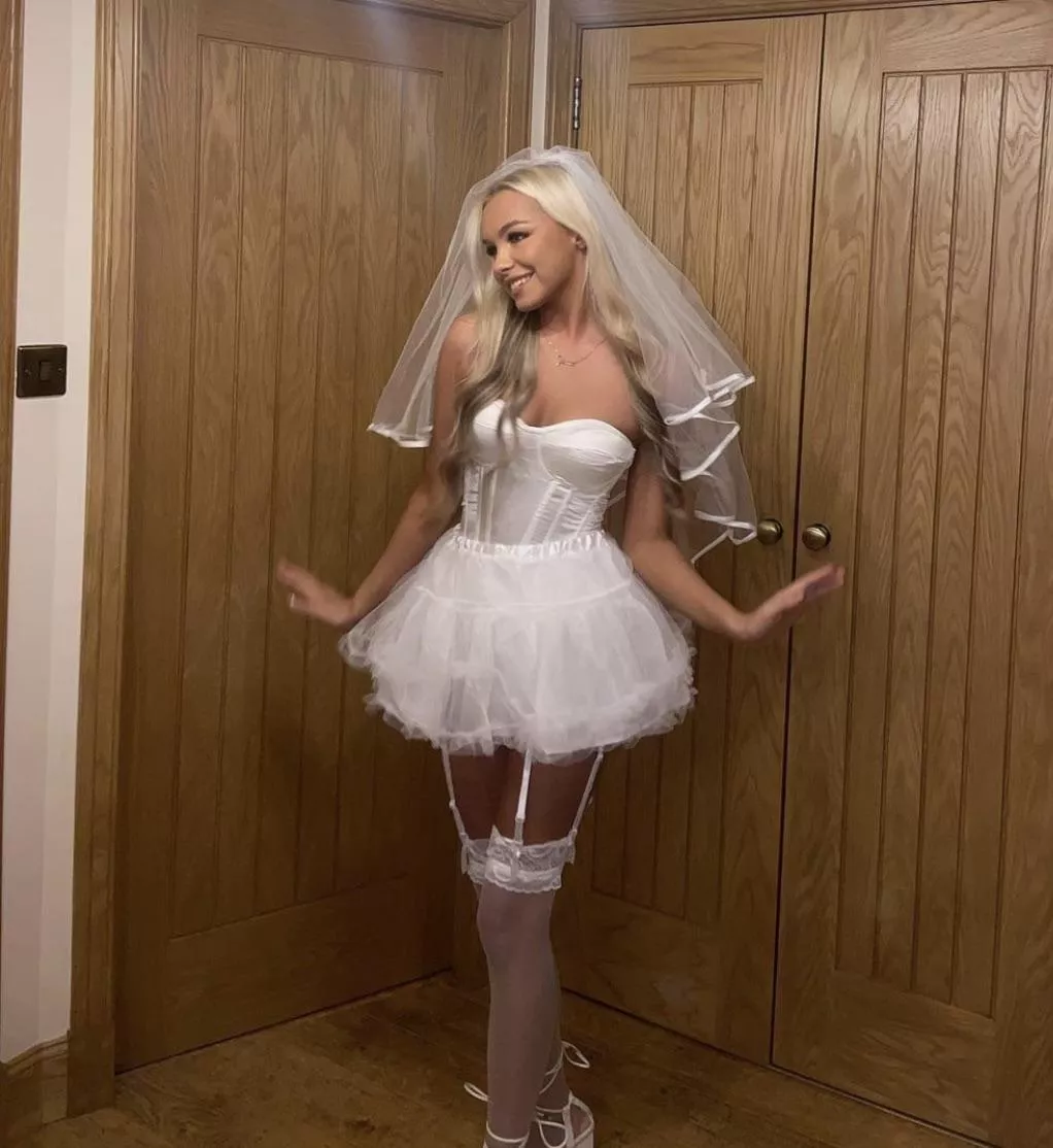 Halloween Bride