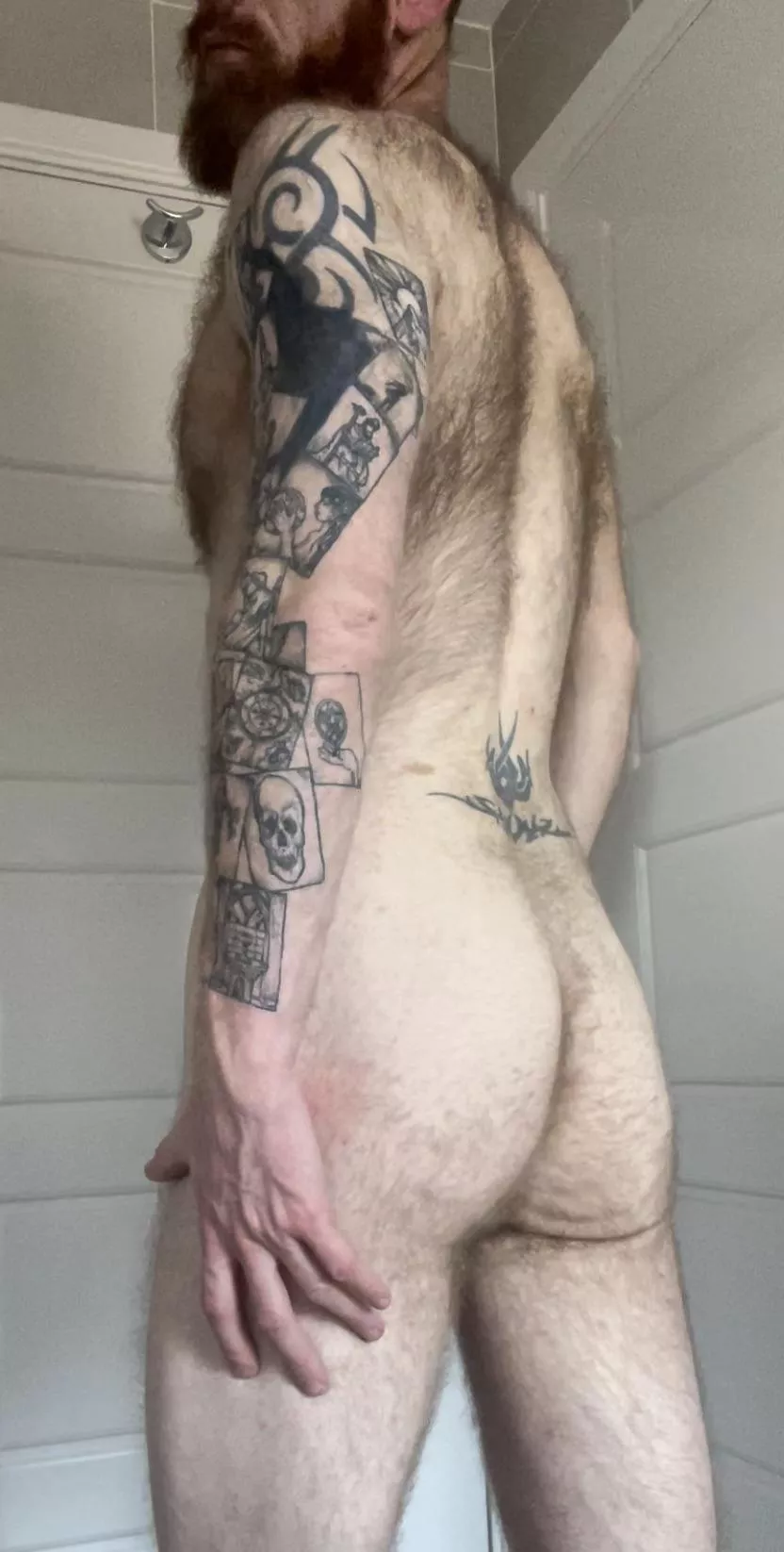 Happy hairy hump day 🍑👿