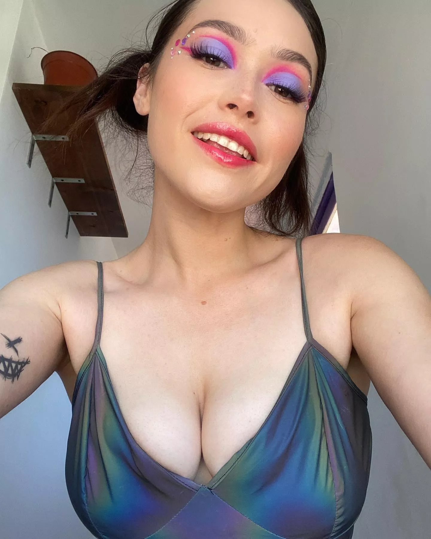 Happy Hump day!! 🌈