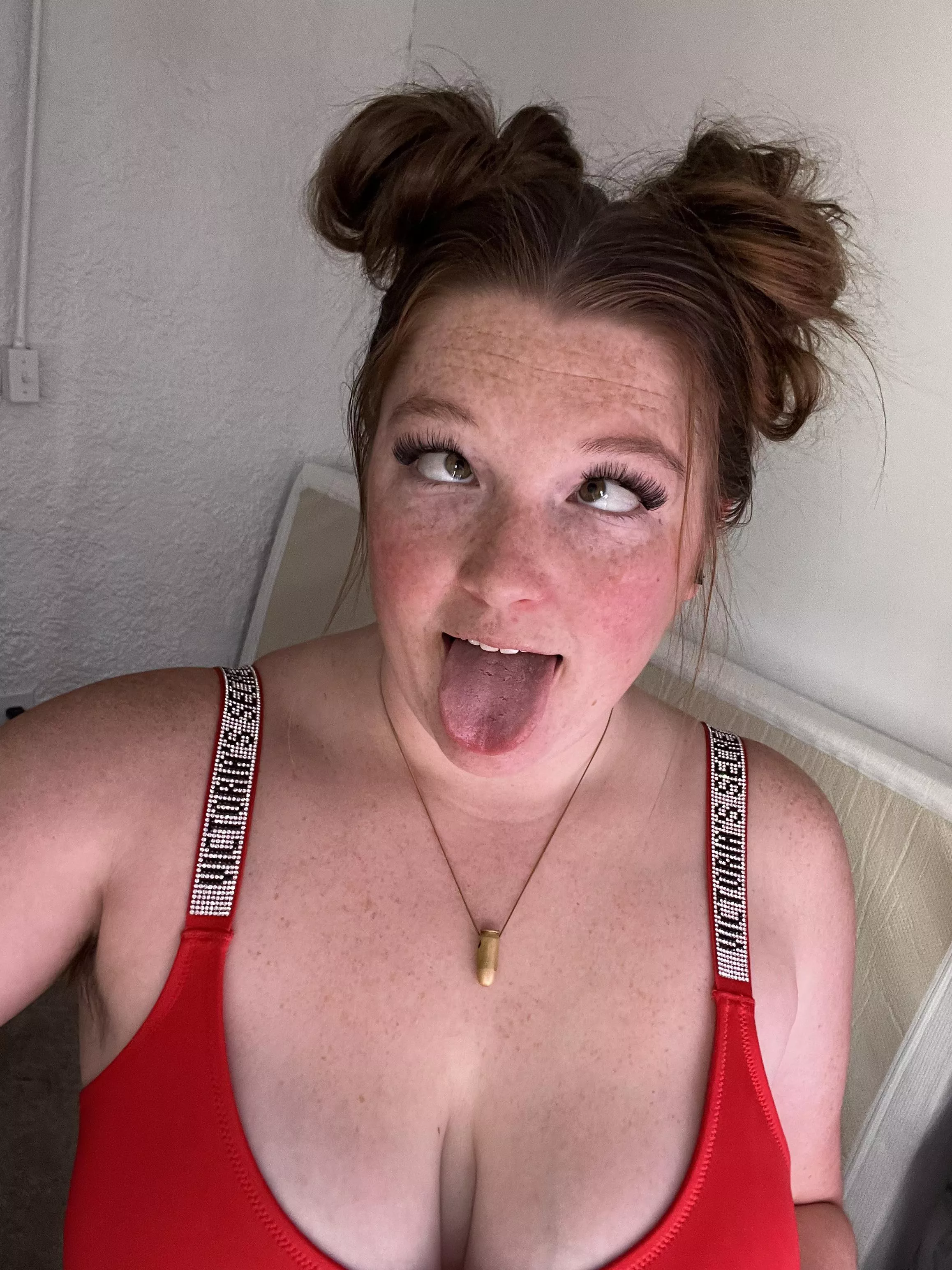 Happy is Friday 😋