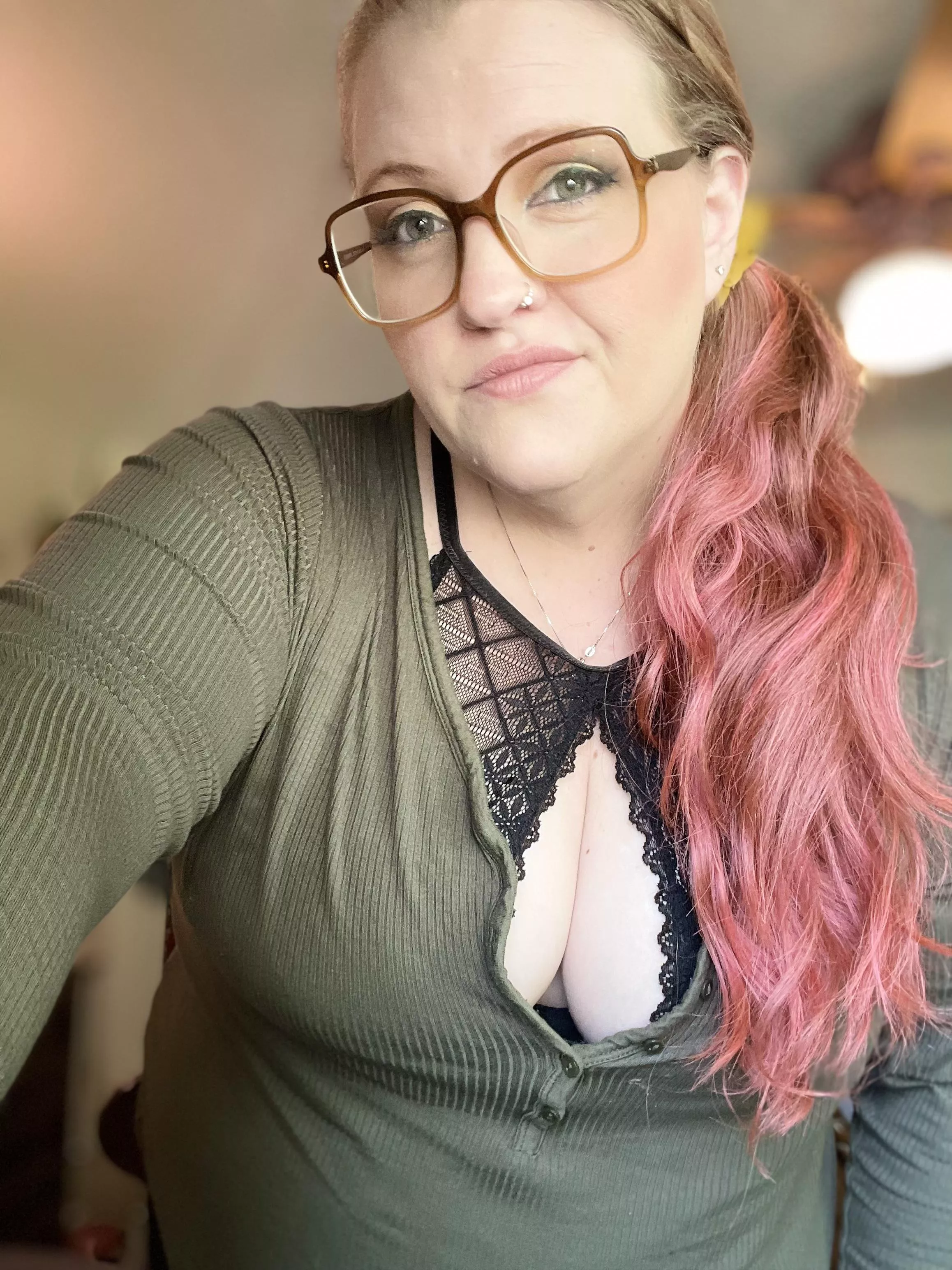 Happy Tuesday everyone! 😘