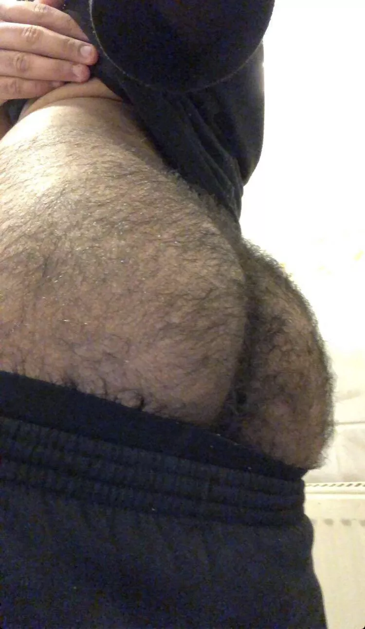 haven’t been fucked in so long my hole is so tight