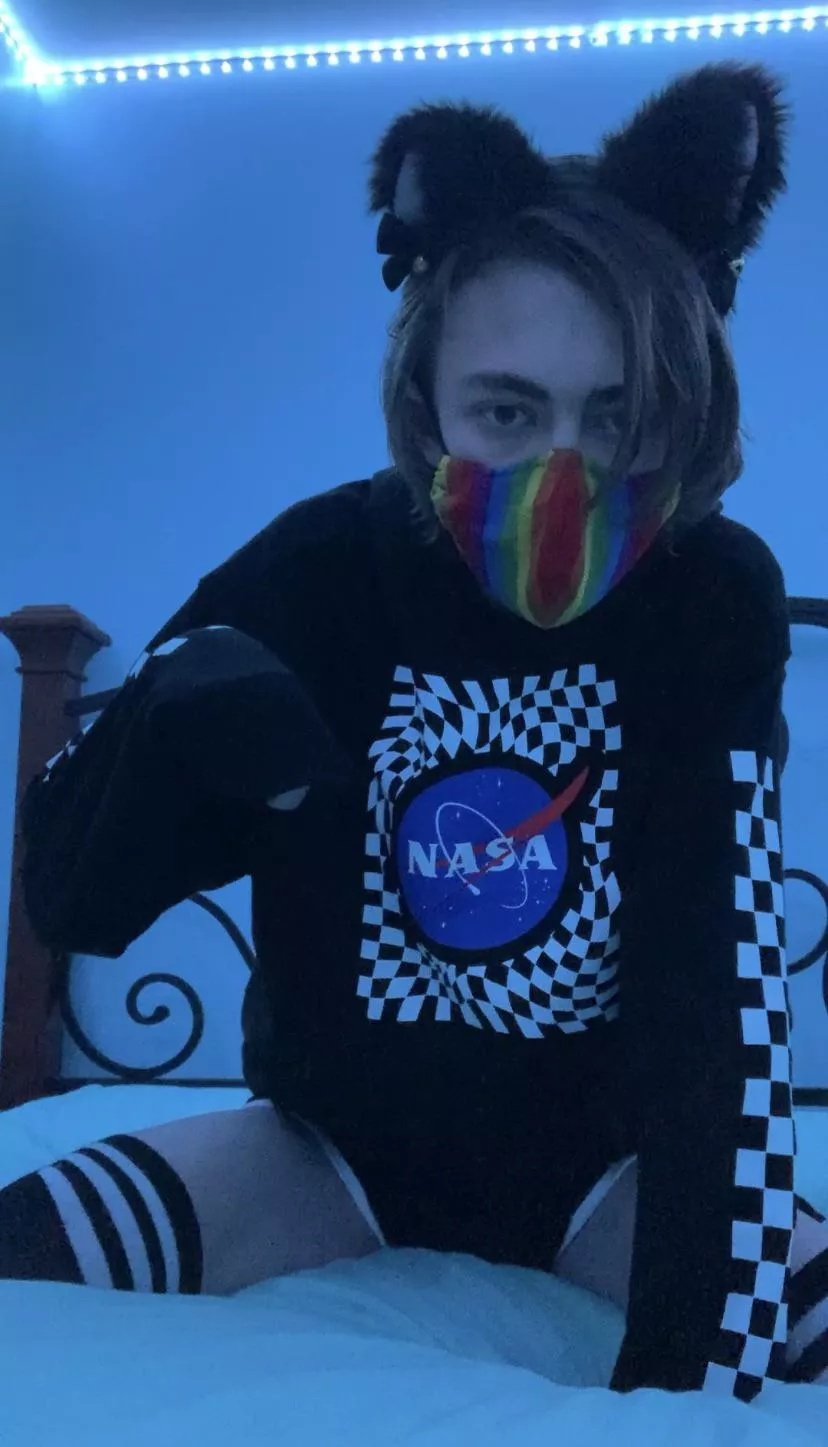 Haven’t posted in a pretty long time, hope I’m still cute enough for you guys 🥺