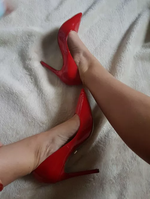 heels in bed ;)