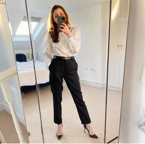 Hello any submissive sissy who’s newbie and ready to be Humiliate, Collar, Pegged, Feminine, Treasured, Controlled.. Kik; miss_vera88