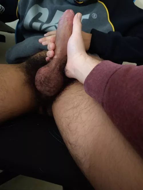 Hey, guys! I'm Oliver! I just created an Onlyfans, so if you'd like to support me and get access to all my previous posts you can subscribe. I'll also be doing 4 fresh posts every week including videos (including one of my boyfriend masturbating my ha