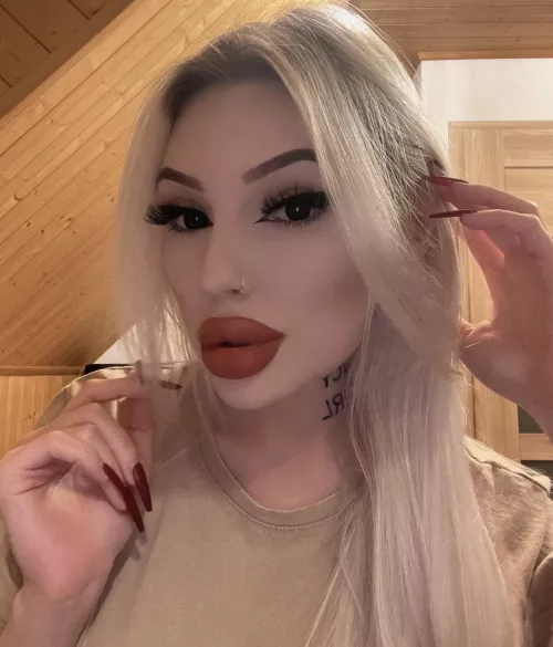 hey love💋💅🏻