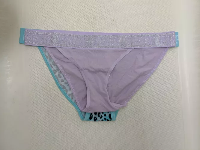 Hmmmm, we have a size discrepancy here.