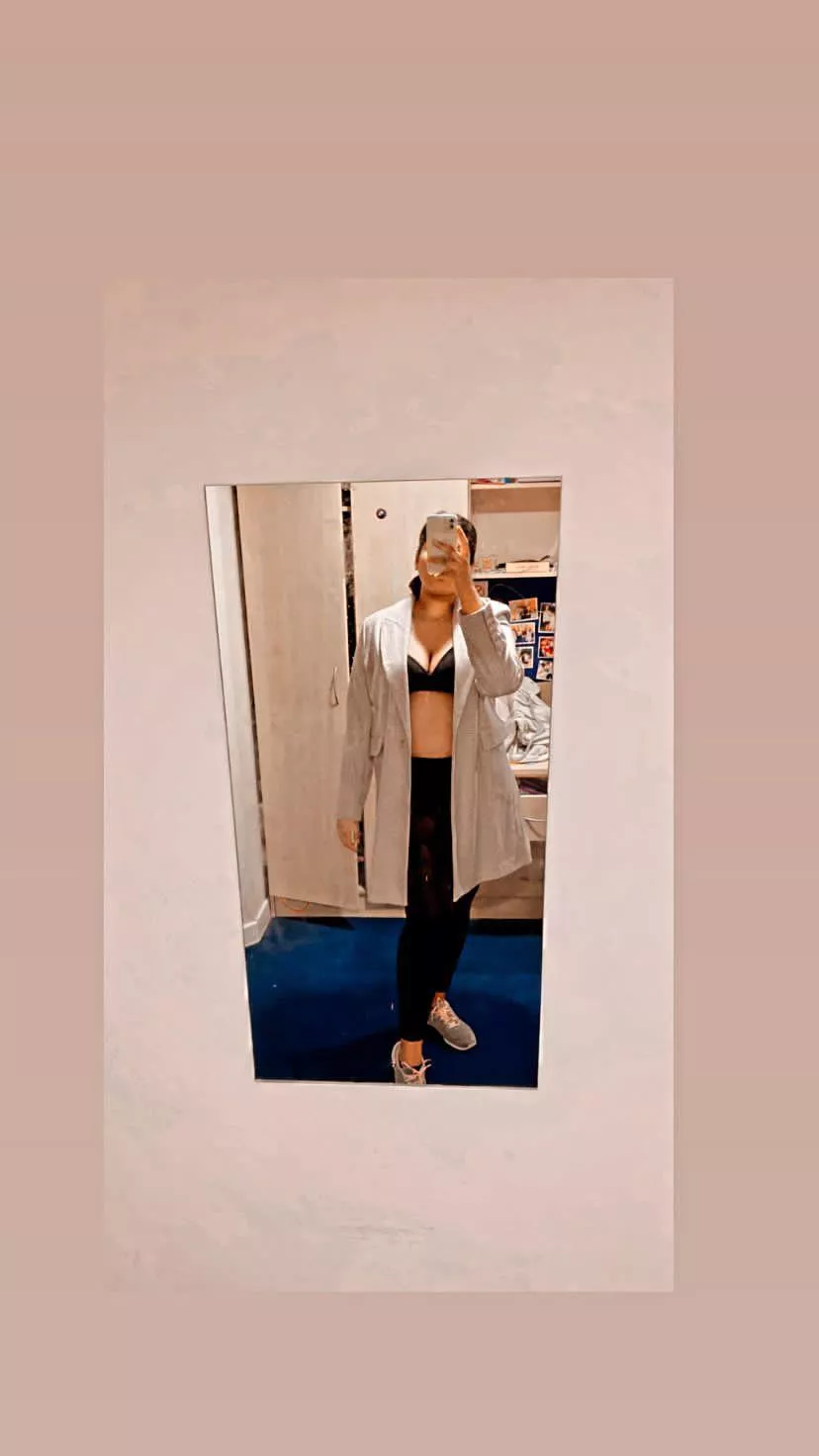 Holi OOTD ! Happy Holi 😘